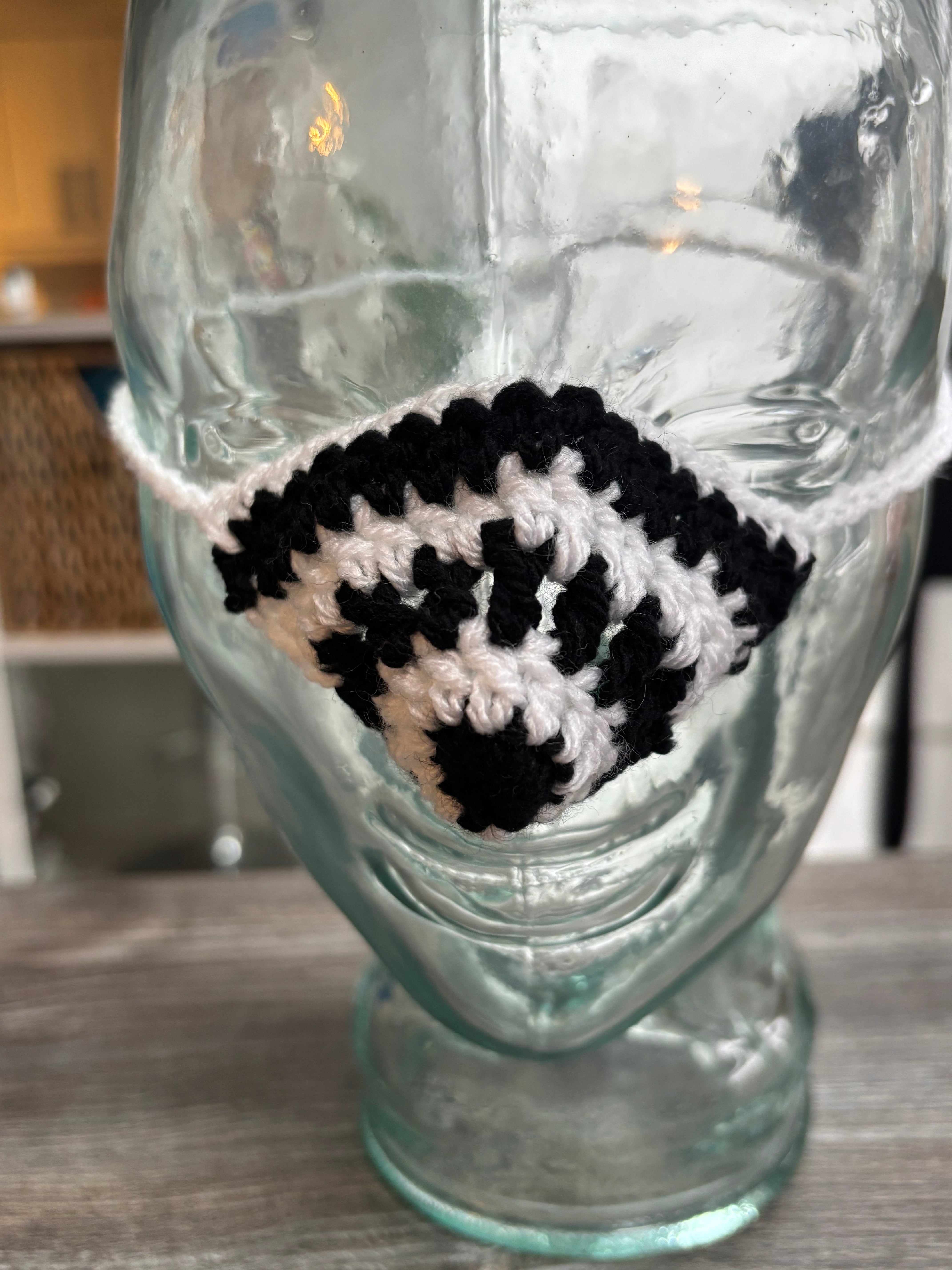 Black and White Wool Nose Warmer