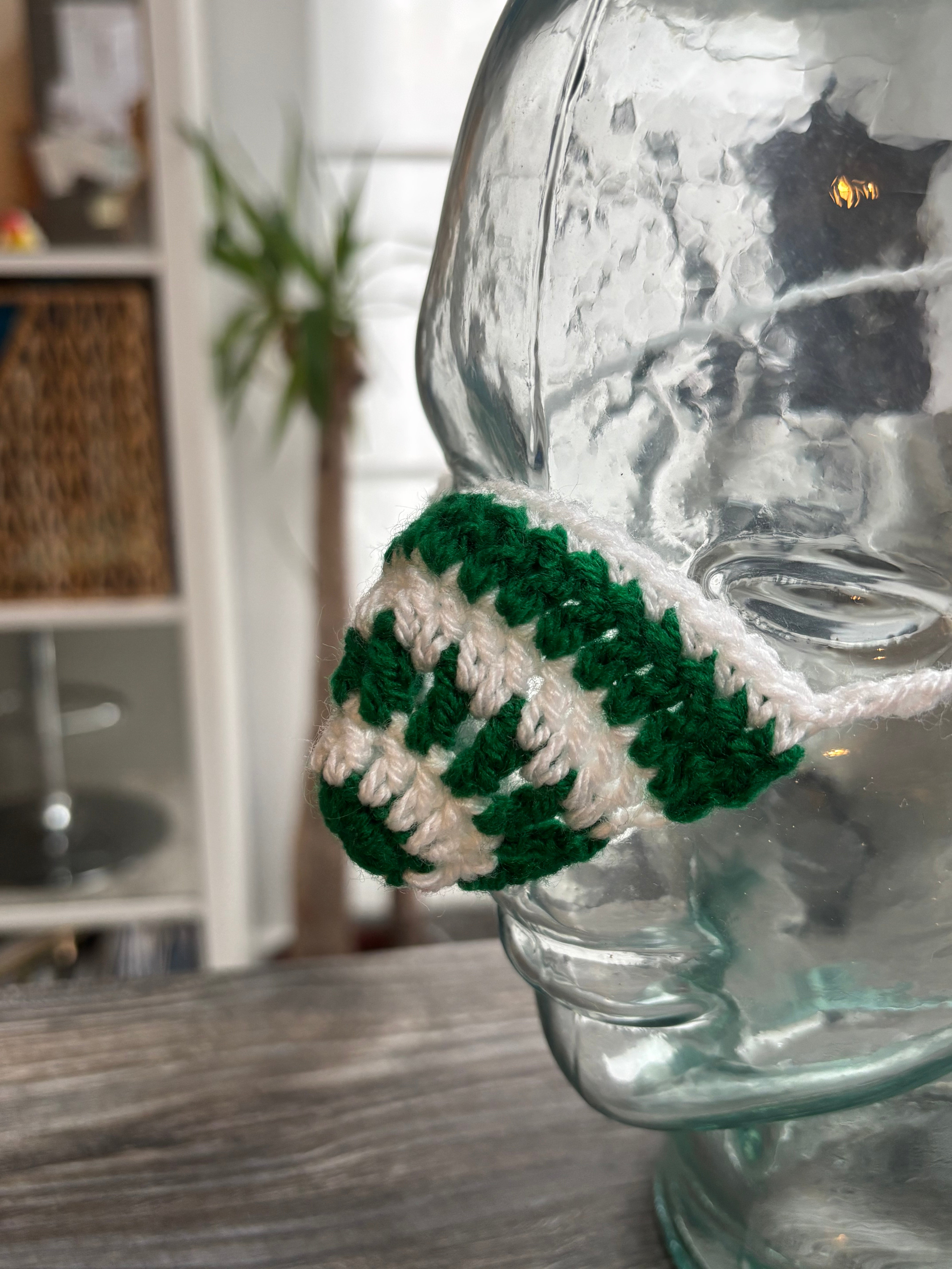 Green and White Wool Nose Warmer